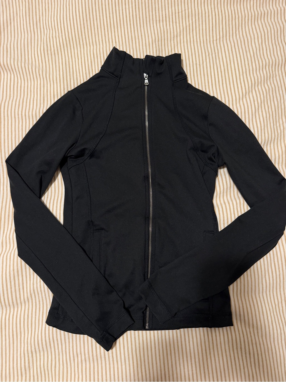 Women’s Black Zip-Up Athletic Jacket Gilly Hicks